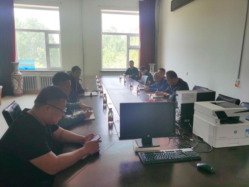 后勤管理处专题调研组到物理与电子工程学院调研