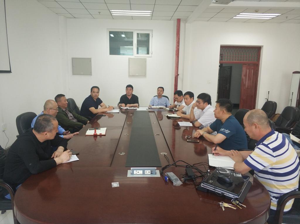 后勤管理处专题调研组到实验中心、重点实验室调研